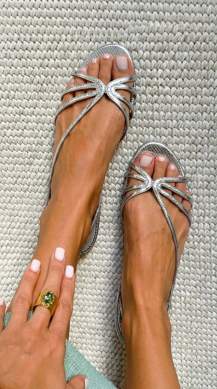 Vittoria | Sandalias doradas de lujo