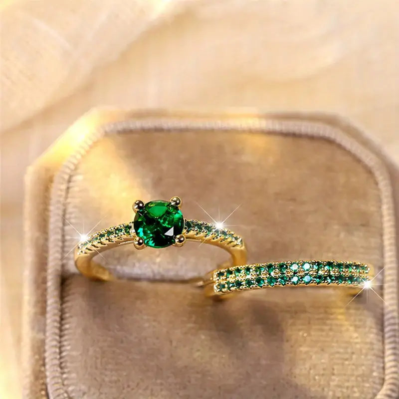 Set de Anillos Dúo con Esmeralda en Oro