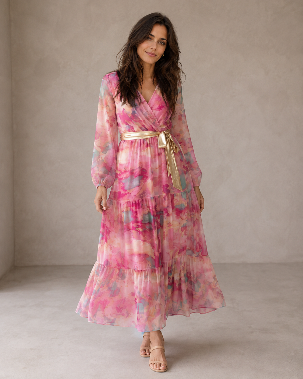 Hazel | Vestido floral de corte cruzado.