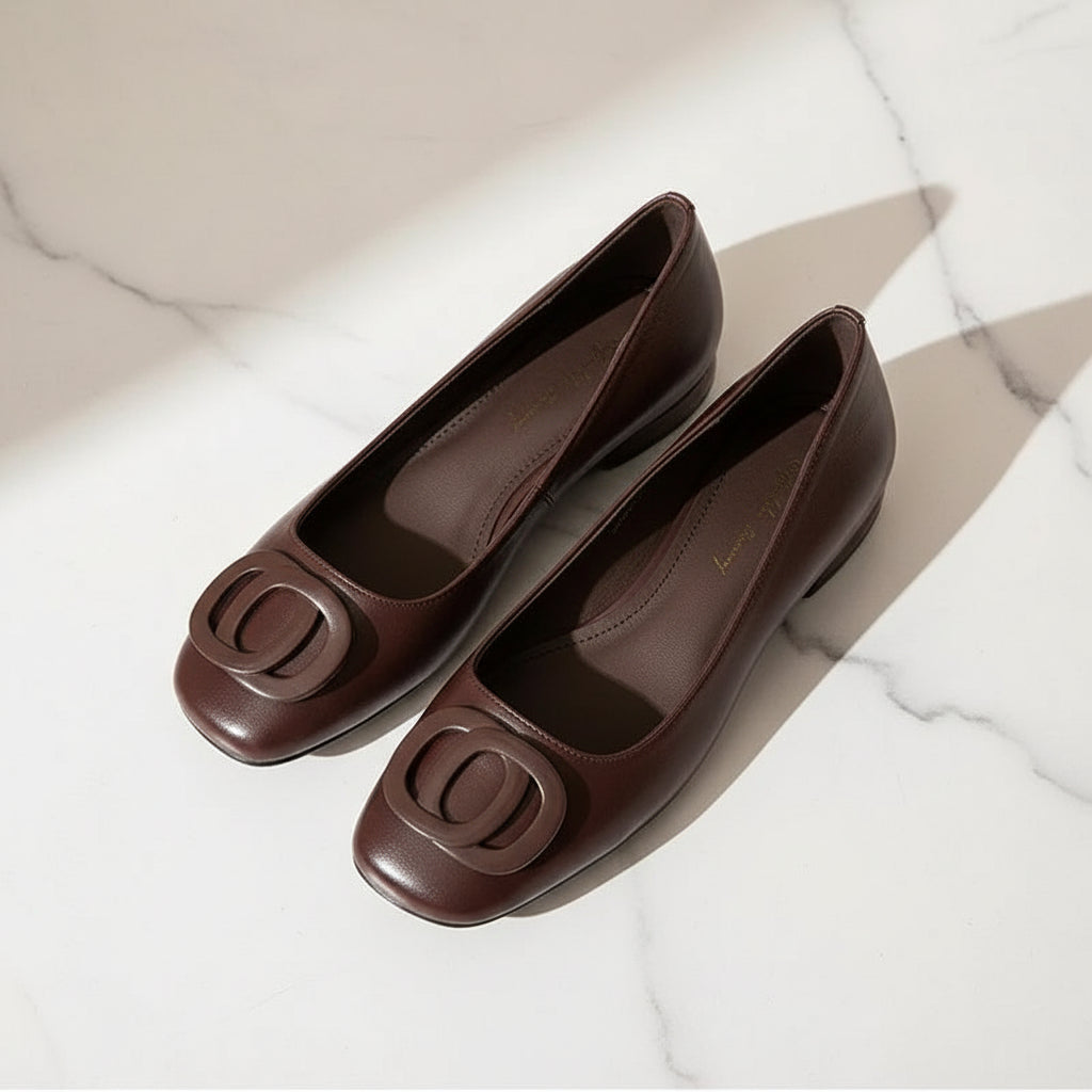 Léonie | La Elegancia de la Simplicidad
